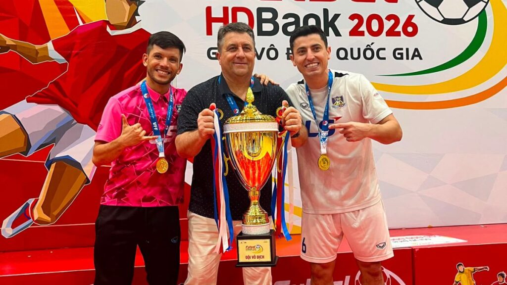 Entrevista a Victor Acosta campeon de Liga en Vietnam | Proneo Asia